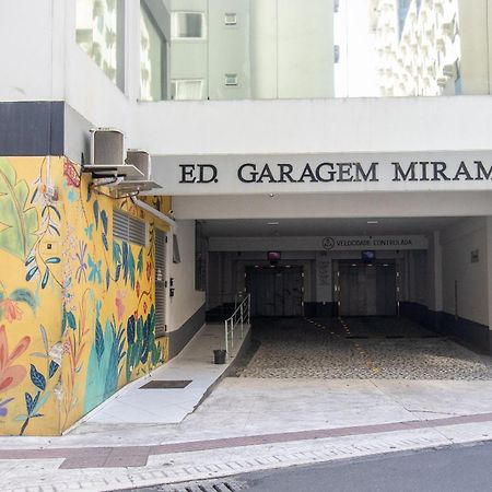 Clr81 - Calcadao, 1 Dorm Climatizado, Garagem Apartment Balneario Camboriu Ngoại thất bức ảnh