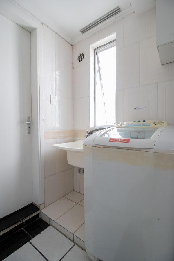 Clr81 - Calcadao, 1 Dorm Climatizado, Garagem Apartment Balneario Camboriu Ngoại thất bức ảnh
